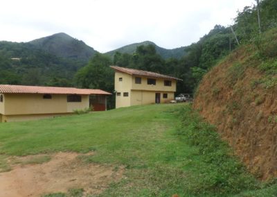 398  –  Sítio em Montanhas  –  Teresópolis  –  R.J:.